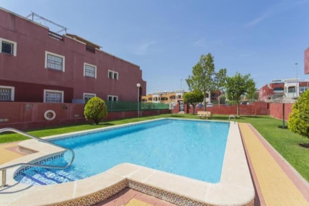 Lago De Sanabria Torrevieja Exterior photo